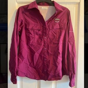 Brand new never worn Columbia outdoor button down